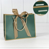 Пакет подарочный        